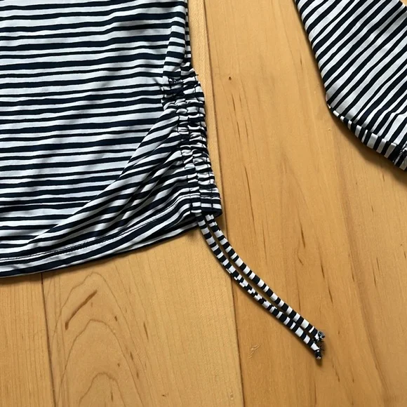 Garnet Hill Kids Rashguard - Picture 2 of 7